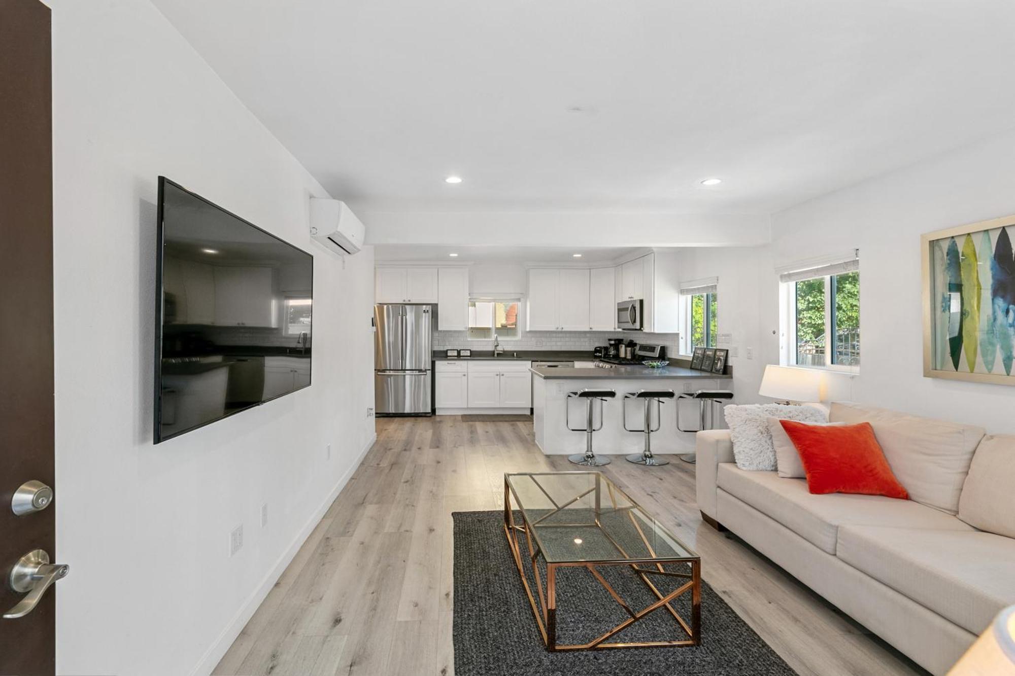 Muirfield Chic City Bungalow With Parking Los Angeles Zewnętrze zdjęcie