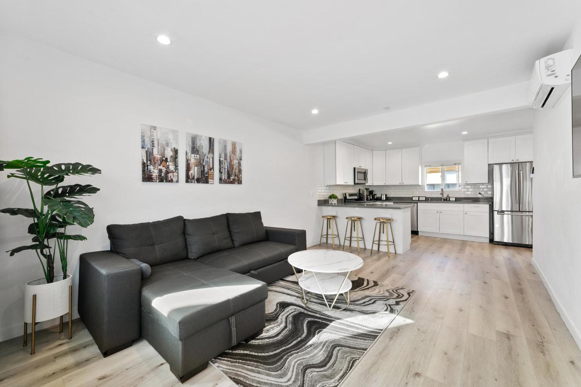 Muirfield Chic City Bungalow With Parking Los Angeles Zewnętrze zdjęcie